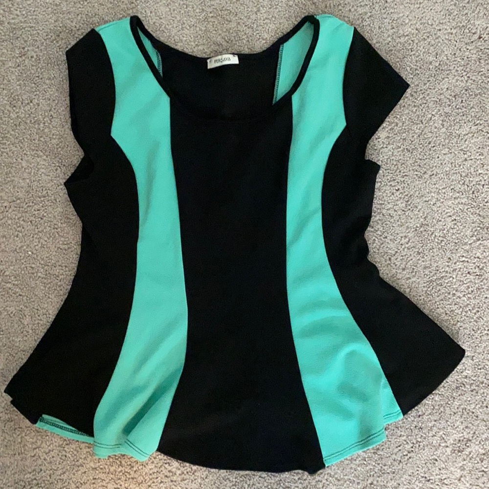 Woman’s top Persaya 2X
